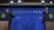 Rencontre Donald Trump/Vladimir Poutine : ce qu'il faut retenir du sommet sur l'Ukraine en Alaska