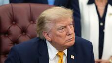Ils se font trop d'argent: Donald Trump accuse les compagnies pétrolières américaines de profiter de la guerre en Iran