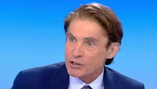 « Des rafles contre les OQTF » : une séquence sur CNews fait scandale en France