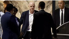 Infantino accusé d’avoir promis la finale du Mondial 2030 au Maroc en échange d’un soutien