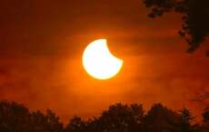 Éclipse solaire à Dakar : une pénombre étonnante et les précautions pour les yeux