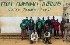 « École propre pour l'Indépendance » : au-delà du nettoyage, une alerte sur l'état des écoles et la responsabilité&nbsp;(…)