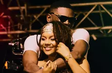 Côte d’Ivoire : Ariel Sheney prépare un chant en hommage à Nadiya Sabeh