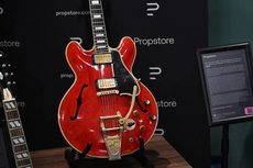 La guitare symbole de la rupture d’Oasis vendue plus de 330.000 euros