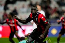 Foot – Sénégal : Antoine Mendy victime d’une rupture des ligaments croisés et absent plusieurs mois