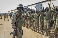« Triangle amoureux » : Une fusillade entre militaires fait 14 morts au Soudan du Sud après une dispute pour une femme