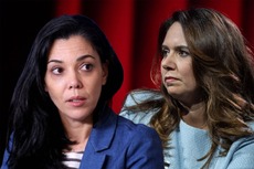 « Je lui fais un sourire kabyle »: la sortie de Sophia Chikirou passe mal en France, Sarah Knafo s’en mêle