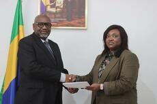 L'Ambassadeur Extraordinaire du Gabon en Espagne reçu par le ministre de l'Enseignement supérieur