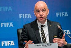 FIFA : Le salaire colossal de Gianni Infantino dévoilé