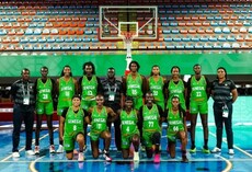 Lionnes du Basket bloquées au Mexique : « J’ai dû payer à manger aux filles », le coup de gueule de Madjiguène Sène