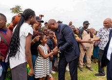 Gabon: Oligui Nguema visite des chantiers à Minvoul