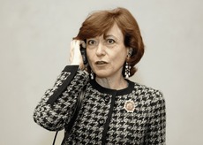 Propos polémiques de Noëlle Lenoir sur les Algériens : l’Arcom inflige une lourde amende à CNews