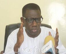 Boubacar Boris Diop et 142 autres intellectuels appellent au vote urgent de la révision constitutionnelle