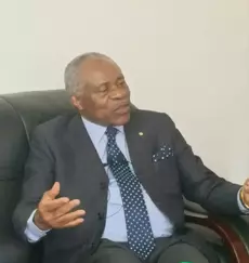 CEMAC : A défaut de finances, l’institution suspend provisoirement ses activités.