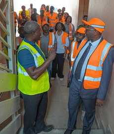 Nouvelle visite des chantiers universitaires par le ministre Charles Edgar Mombo